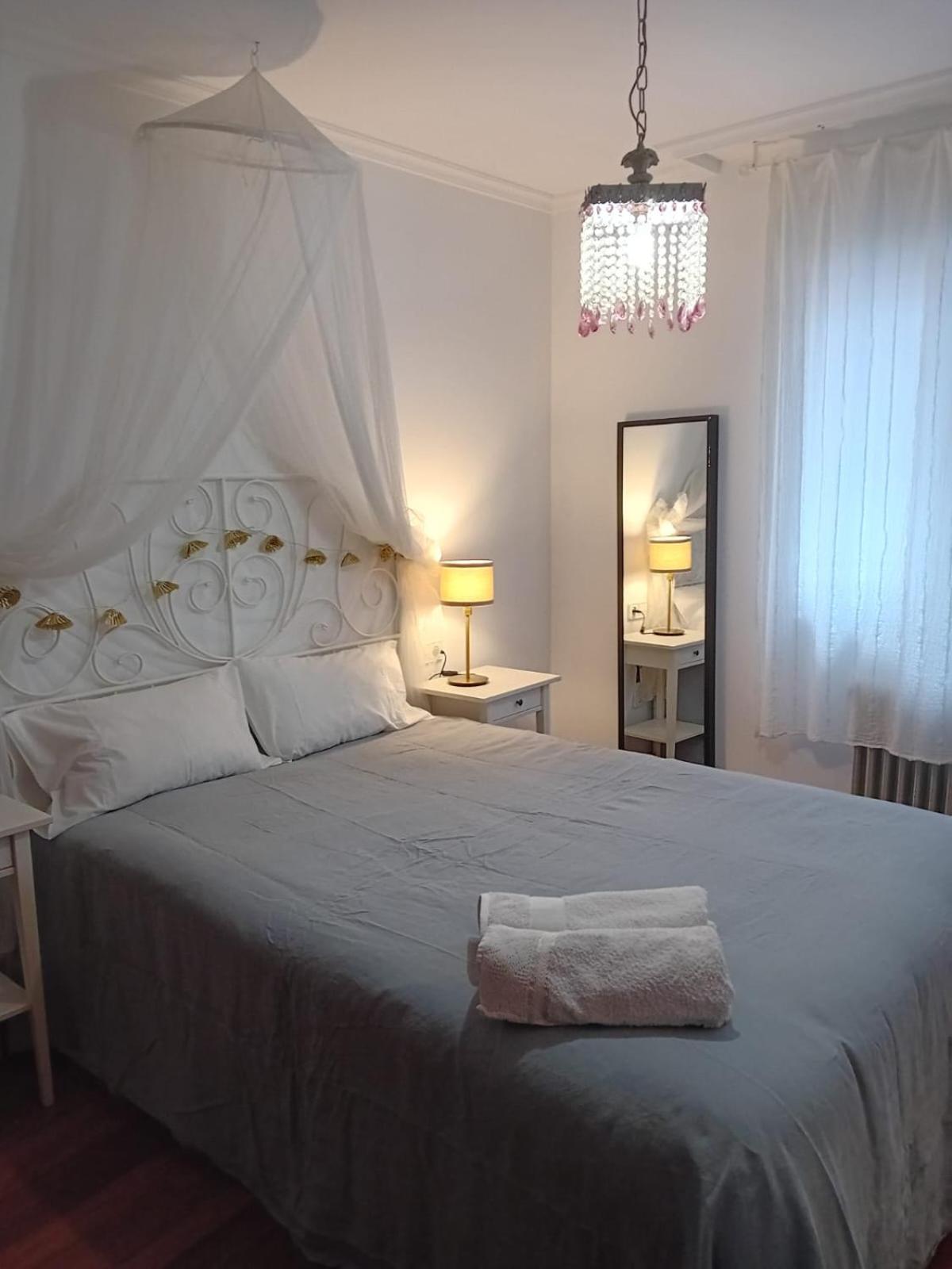 Vivienda En Casco Antiguo De Vigo Apartment Ngoại thất bức ảnh